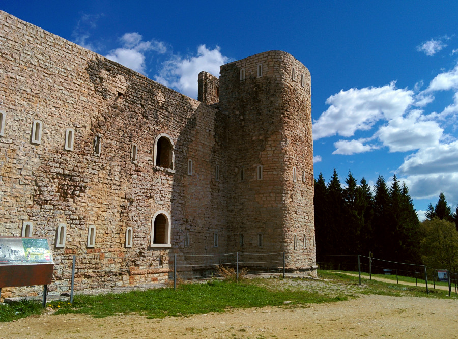 forte interrotto asiago